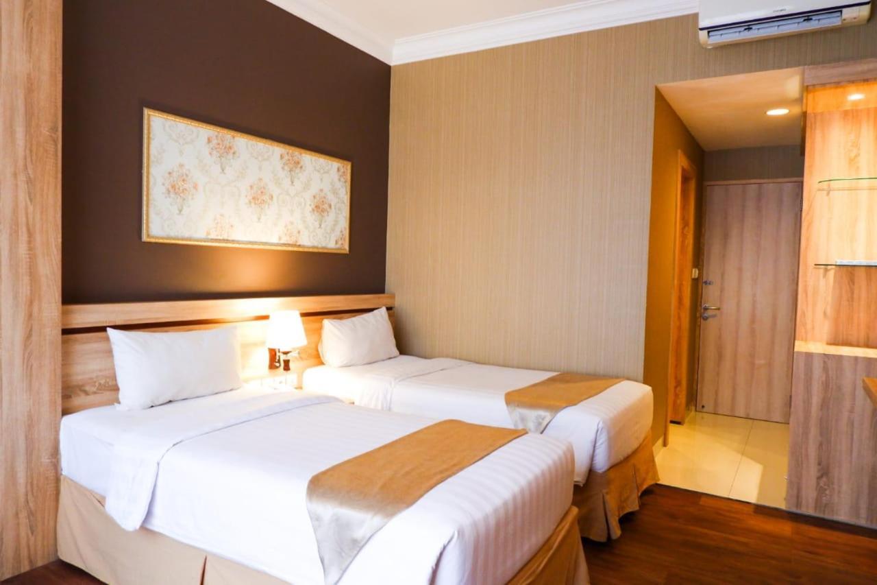 Horison Altama Pandeglang Hotel Ngoại thất bức ảnh